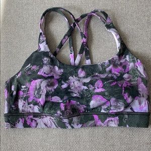 Lululemon sports bra